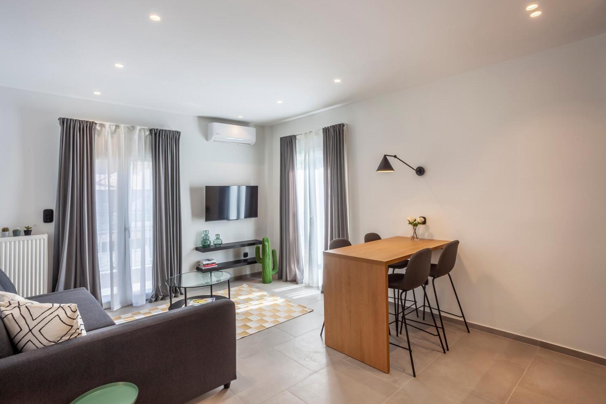 Mazi Rooms Charilaou 2,3 테살로니키 외부 사진