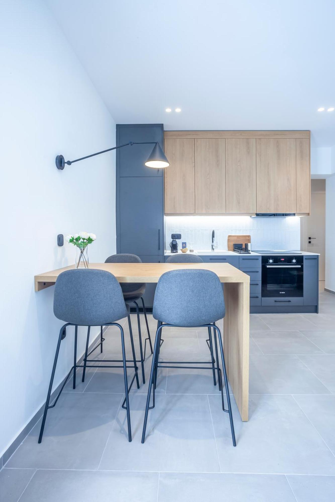 Mazi Rooms Charilaou 2,3 테살로니키 외부 사진