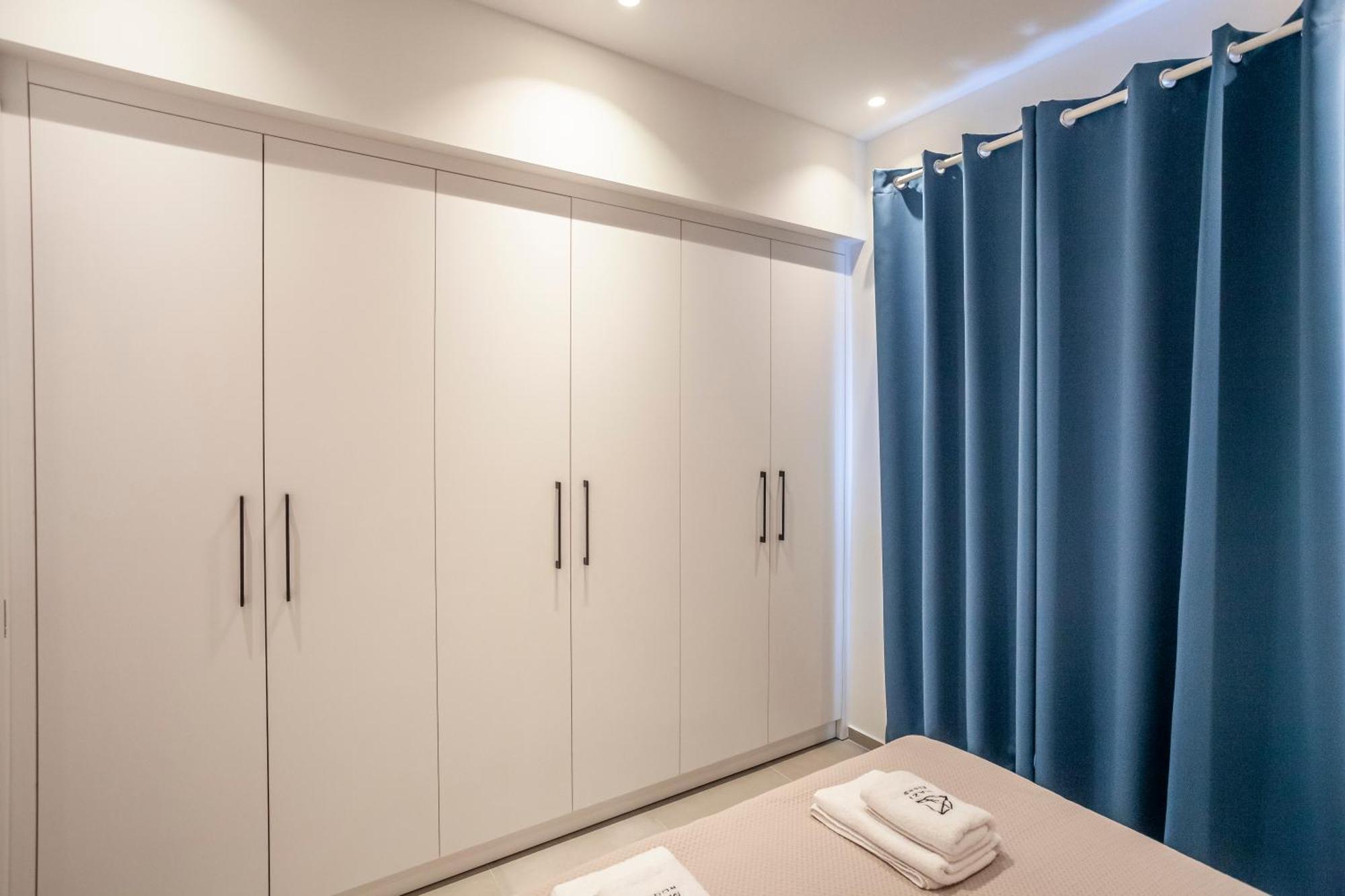 Mazi Rooms Charilaou 2,3 테살로니키 외부 사진